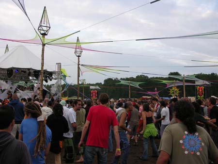 fm04_16.jpg