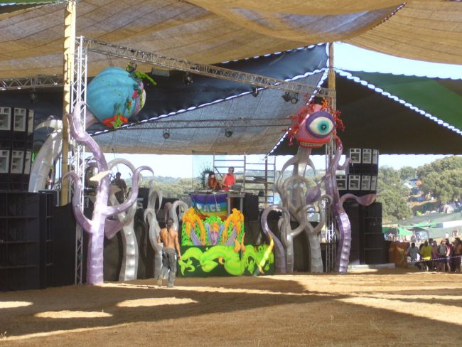 boom084.jpg
