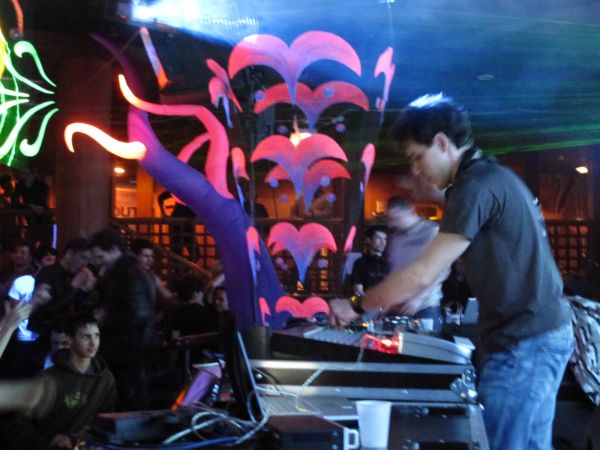 Galerie hypnotwist release party